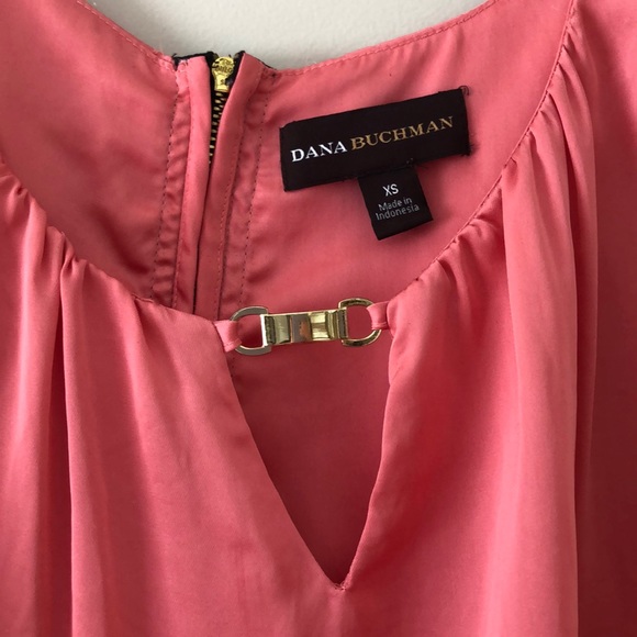 Soft, peach Blouse - Picture 4 of 7